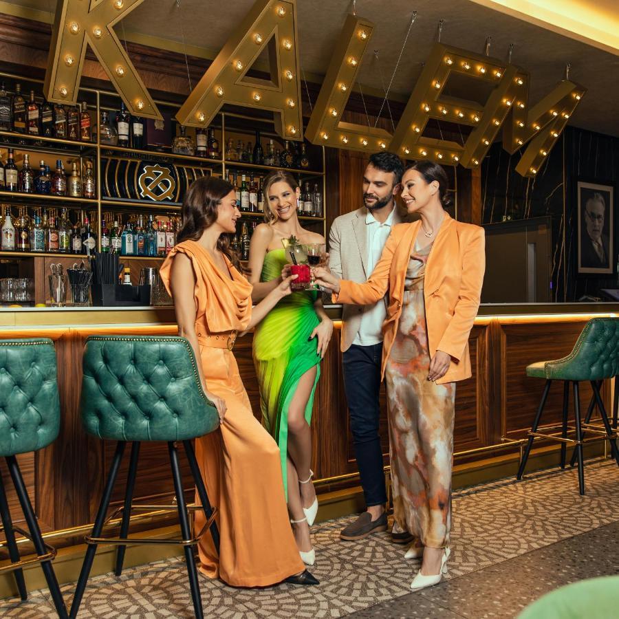 Hotel Pupin Novi Sad Exterior foto The Bar